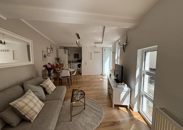 Apartmanhotel Work & Relax In 4*